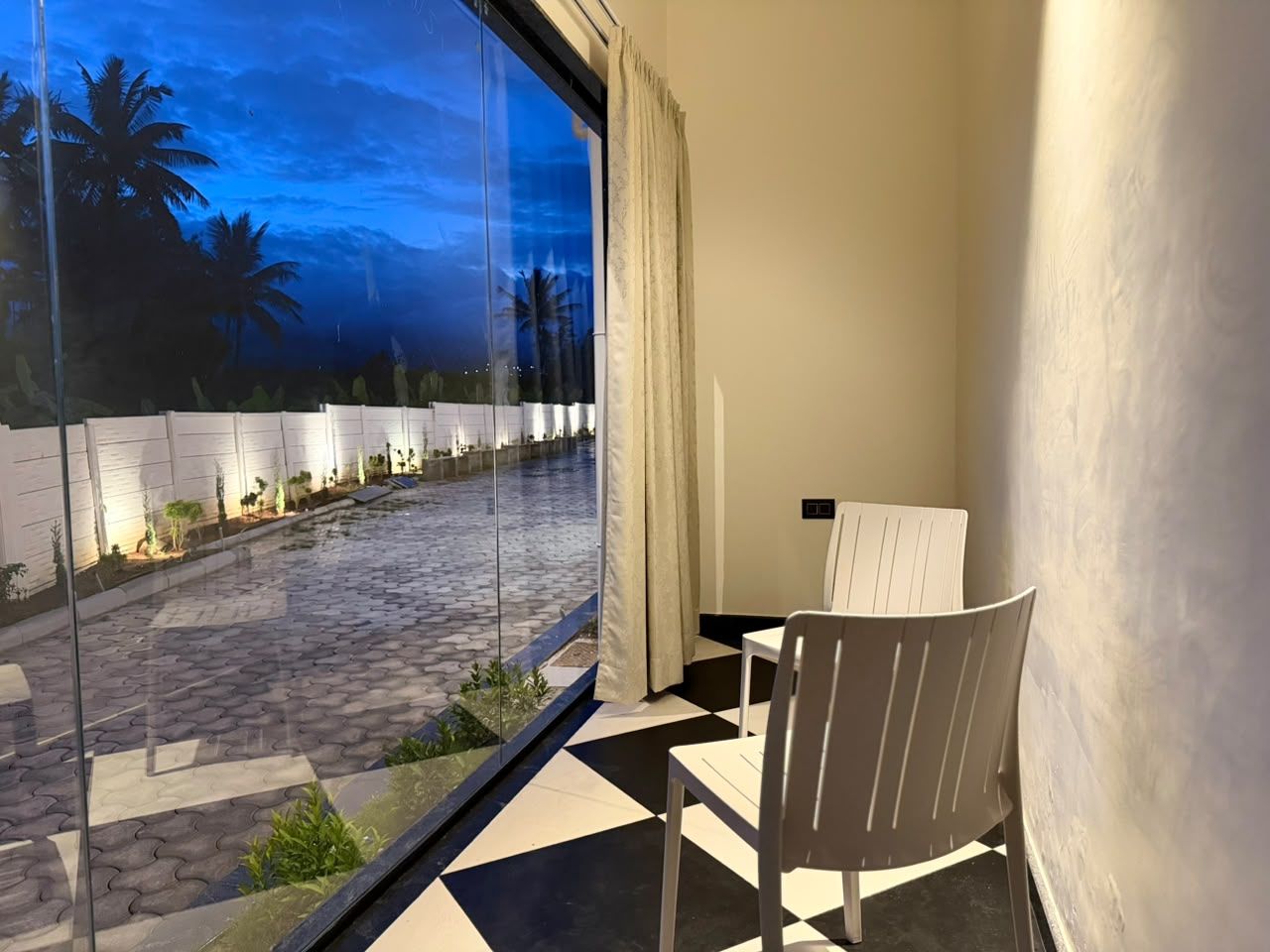 Deluxe Double Room, Balcony, Lake View | Terrace/patio