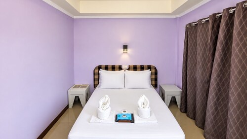 Dumaluan Beach Resort Panglao powered by Cocotel