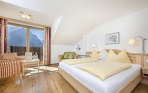 Blackout drapes, WiFi (free) - Gasthof Kleefeld (Strobl)