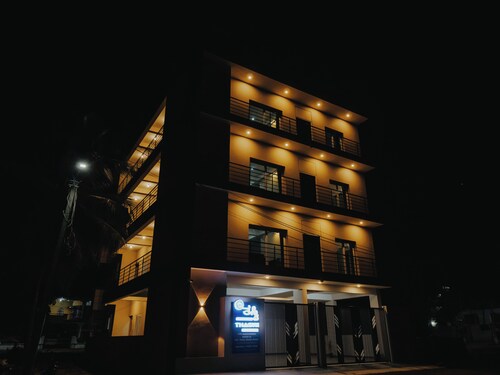Thaswi Service Apartment 