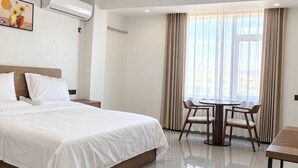 Unclassified image, 3 of 15, button - No.1 Diamond Hotel (Golden Grove)