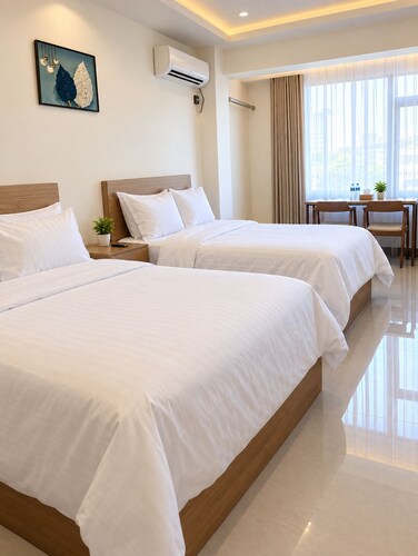 No.1 Diamond Hotel