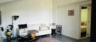 Peaceful apartment in  city farmhouse in Heiloo perfect for relaxing stay