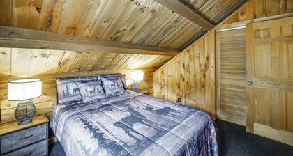 'ponde-rosa Views' Cabin Retreat w/ a View!