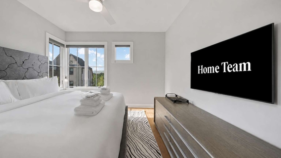 High Country Club Modern Mountain Escape