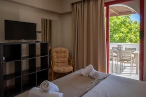 Free WiFi - Triantafillas Suites (Afantou)