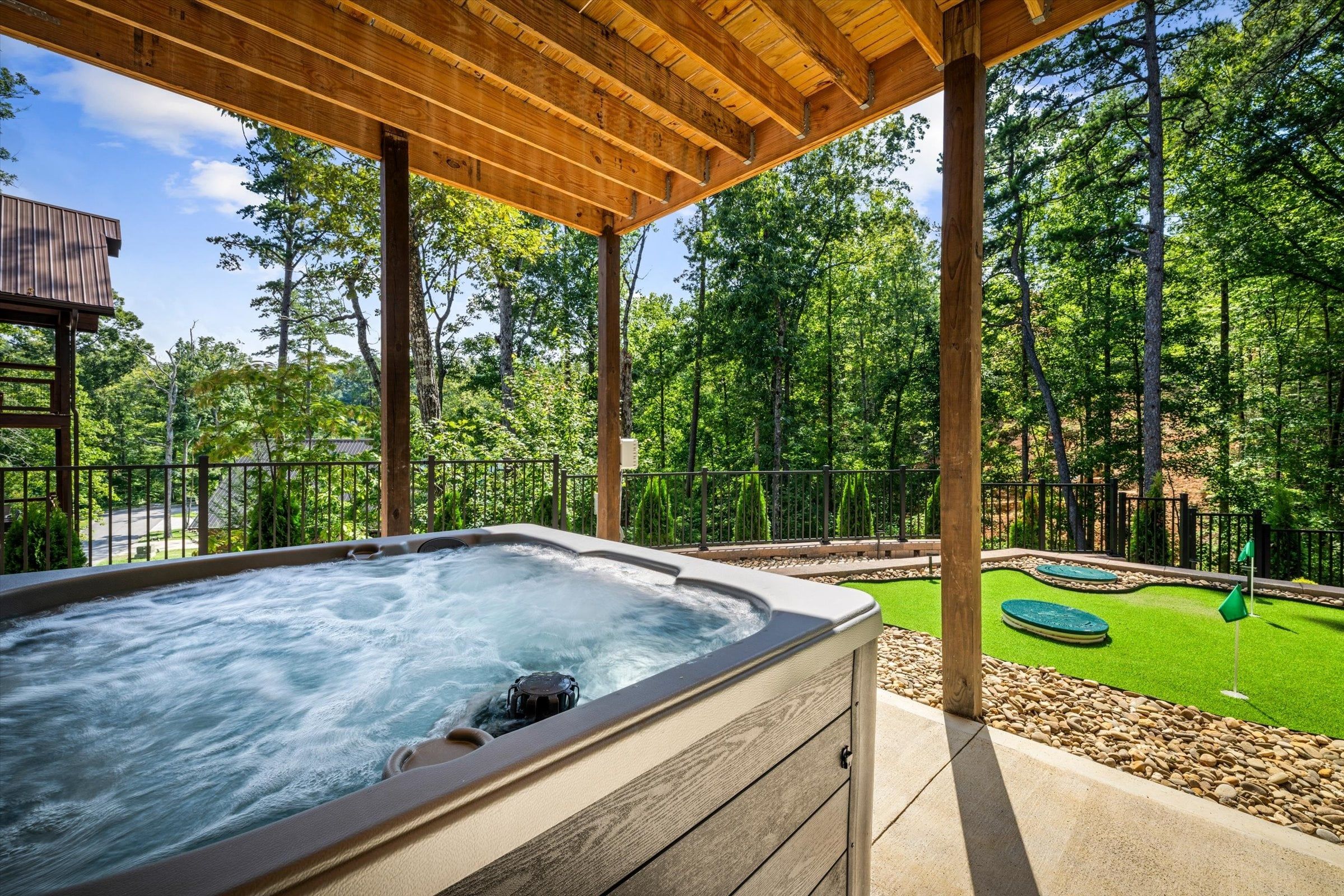 Bain à remous extérieur
