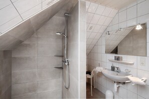 Bathroom - Apartment 'Warftoase' (Krummhörn Grimersum)