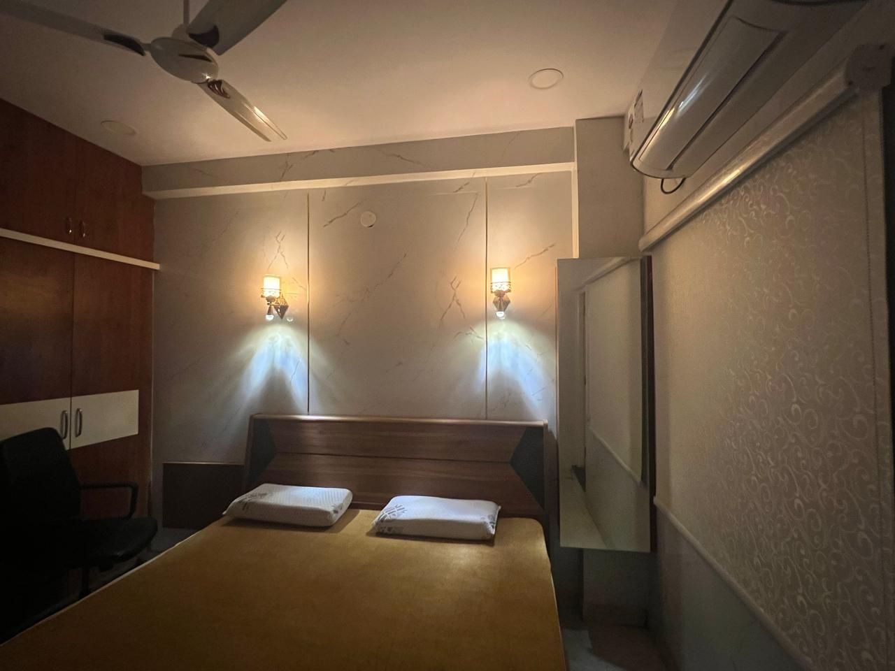 Apartamento Confort | Escritorio y espacio para trabajar con un portátil
