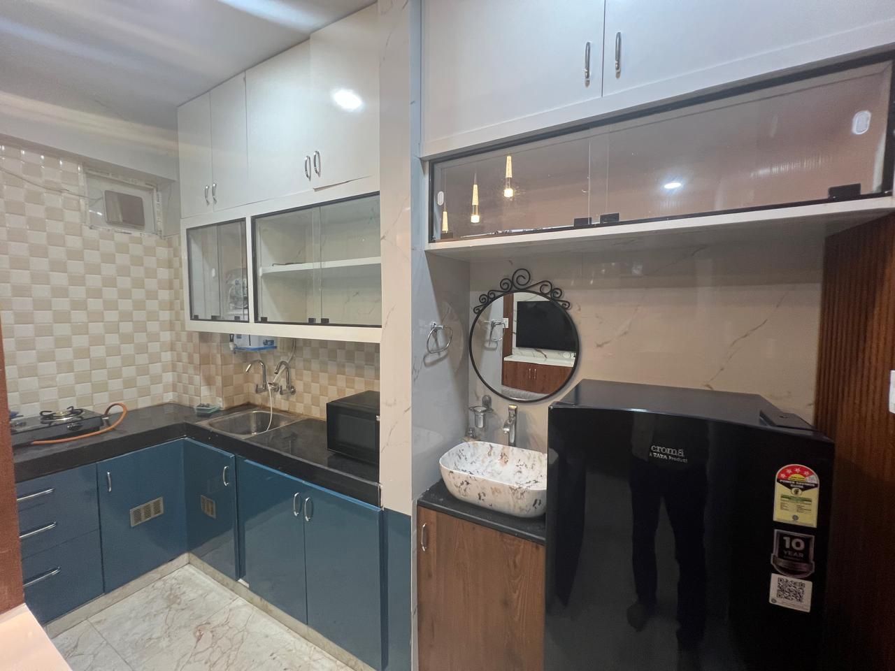Apartamento Confort | Baño | Bañera y ducha independientes, secador de pelo, toallas y jabón