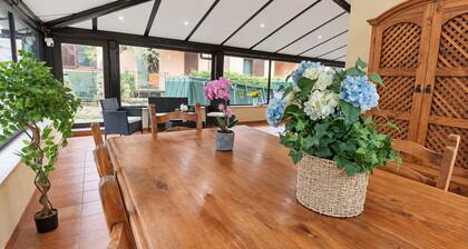 Vivienne's Guest House