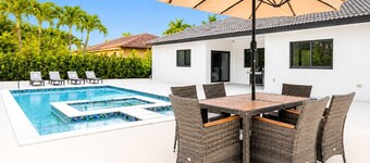 Homestead Keys Gateway - Private Pool & Gym