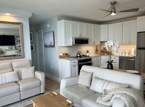 Living area - One Bedroom Condo with amazing Bayviews #504 (Fort Myers Beach)