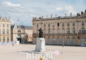 Point of interest - L'Émeraude Stanislas — Terrasse privée sur la Place Stanislas (Nancy)