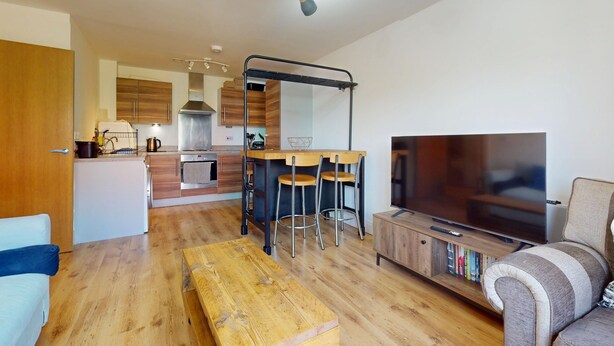 Living area - Vrbo Property (London)