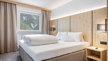 Apartamento Confort, balcón, vistas a la montaña | Caja fuerte y wifi gratis