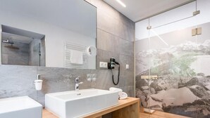Comfort Apartment, Balcony, Mountain View | Bathroom - Apart SunAlpin (Sölden)