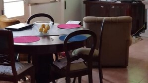 Dining - YARD (Amora)