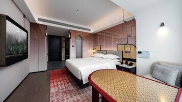Comfort Double Room, Mountain View | Desk, laptop workspace, WiFi (free)