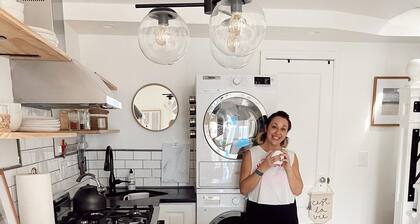Cozy 2-bedroom Beach Bungalow in lovely Ocean Grove, NJ with AC