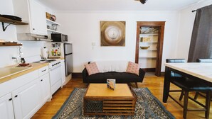 Living area - The Center of it all near Bates, St. Mary’s & CMMC (Lewiston)