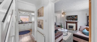 Welcome to our 3-bedroom home in Camberley, Surrey, perfectly equipped for up to 5 guests. Ideal for business travelers, contractors, families, relocation stays, and group trips.