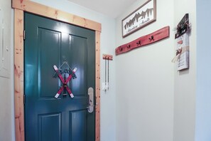 Uklassifisert bilde, 2 av 35, knapp