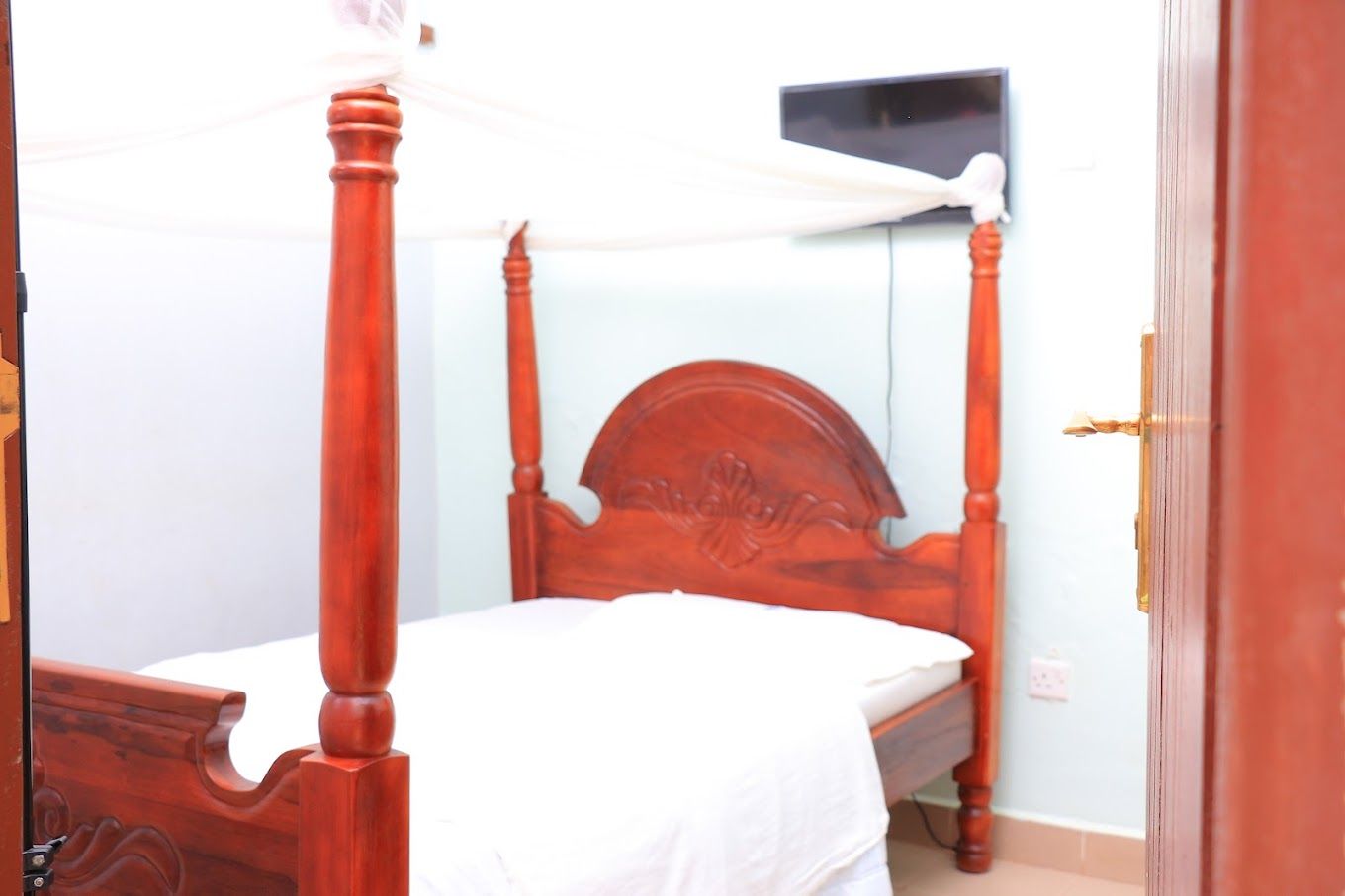 Standard Single Room | Free WiFi