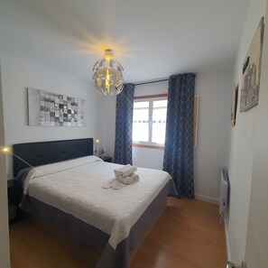 Room - Vrbo Property (Canfranc-Estación)