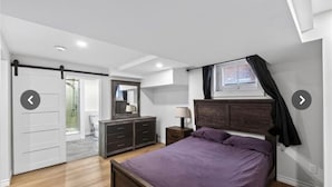 3 bedrooms, WiFi (free), bed sheets
