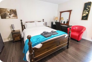 Room - South Vancouver Bright & Spacious Home close to UBC (Vancouver)