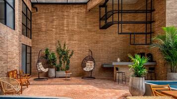 Apartment | Pool | Outdoor pool