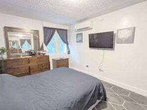 Unclassified image, 2 of 15, button - Beachfront 2BR in Luquillo • Near El Yunque (Luquillo)