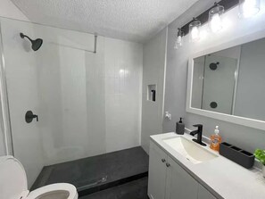 Unclassified image, 3 of 15, button - Beachfront 2BR in Luquillo • Near El Yunque (Luquillo)