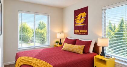 New! CMU Getaway | Near Soaring Eagle & Campus