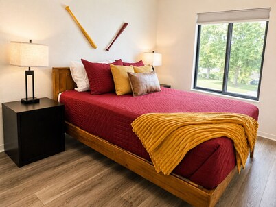New! CMU Getaway | Near Campus & Soaring Eagle