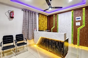 Ảnh chưa phân loại, 4 trong số 6 ảnh, nút