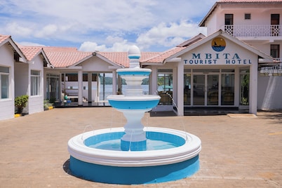 Mbita Tourist Hotel