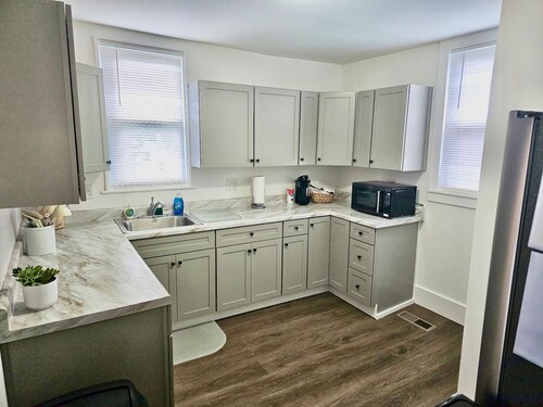 Cute and cozy Greensburg home!