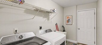 Freshly Renovated 4 Bedroom Home In Centerville OH