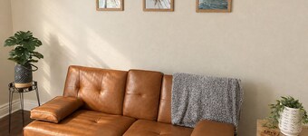 5 Min to Stadium and Concert Venues, Game Room, Pet-Friendly