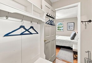 Strykjärn/strykbräda, gratis wi-fi och sängkläder