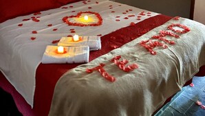 Ảnh chưa phân loại, 3 trong số 28 ảnh, nút