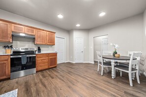 Dining - The Gathering Place on Lecta Ave (Fort Smith)
