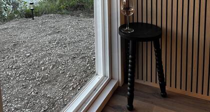 Lux Container Home 10 Min to GNP River Camp A