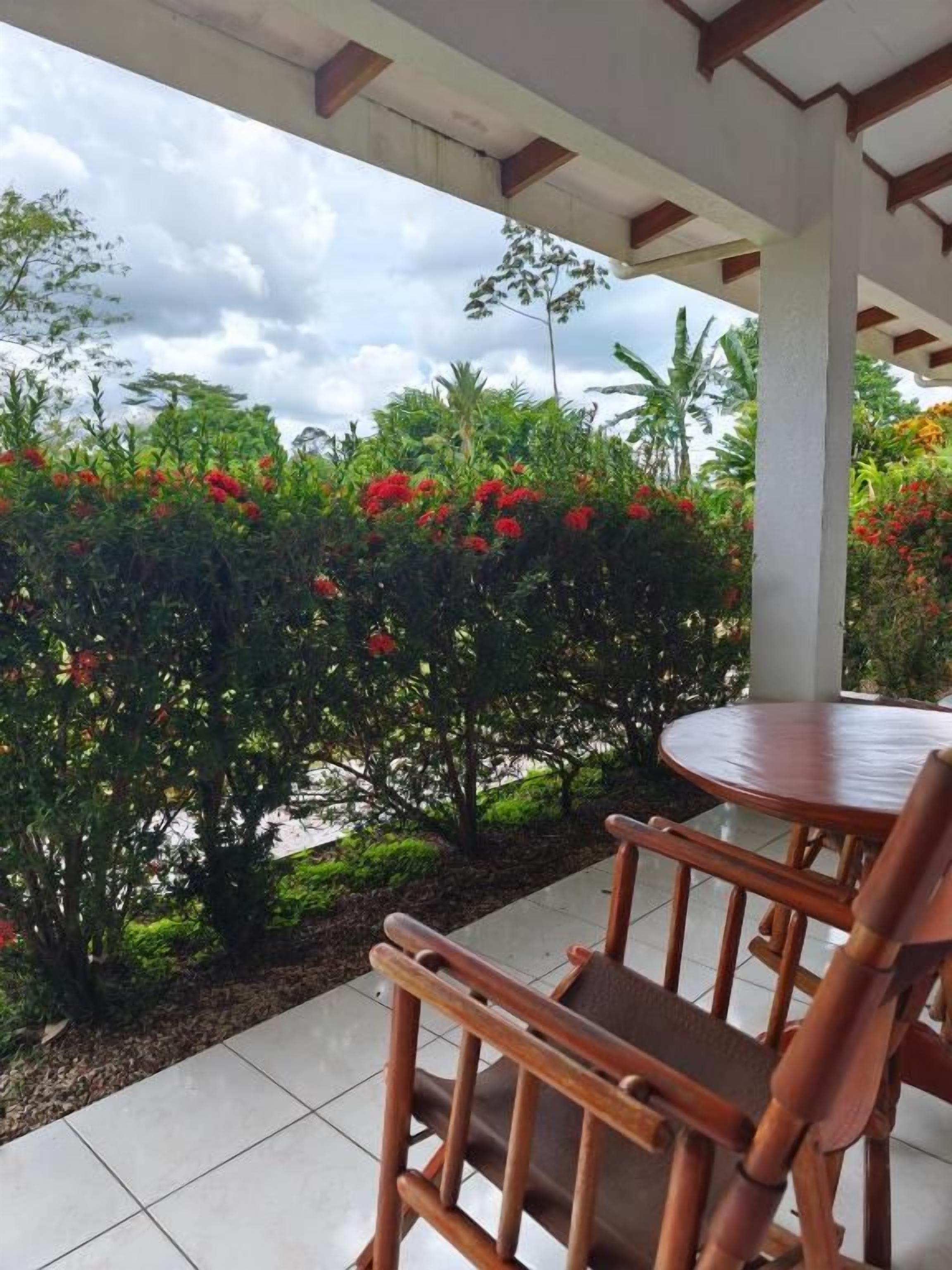 Standard Quadruple Room, Balcony, Courtyard View | Outdoor dining