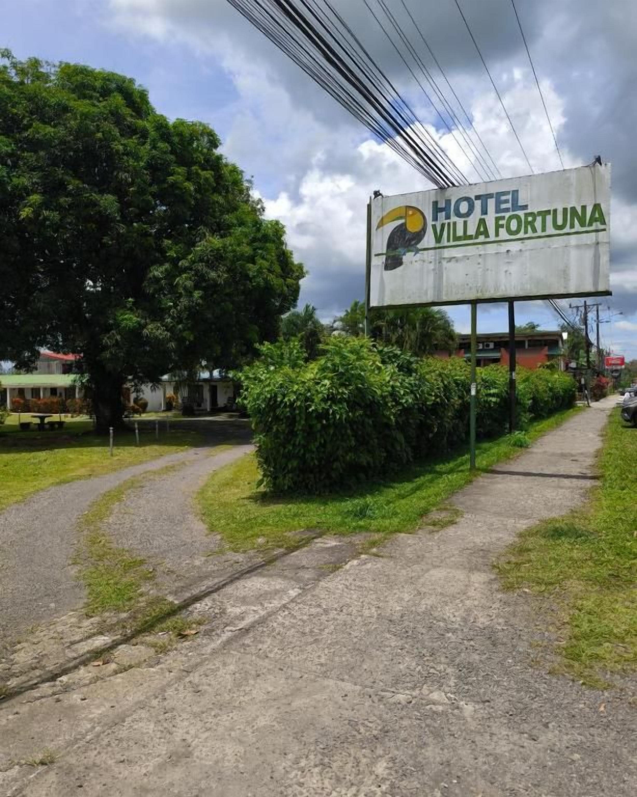 Señal para Hotel Villa Fortuna.