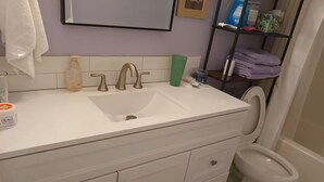 Bathroom - Lakefront • Near Mason General Hospital (Shelton)