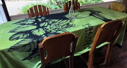 Costa Rican Country Style house in adorable Sámara Beach with cool AC breeze