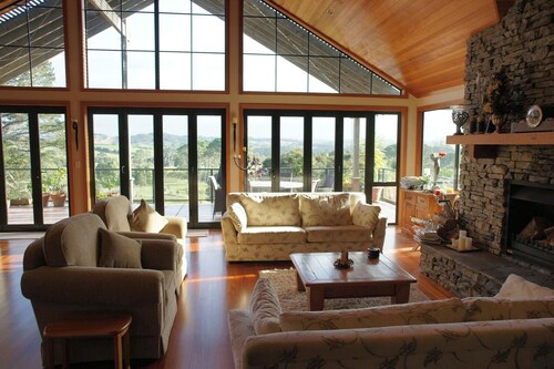 O'Grady Lodge - The Whole Wing